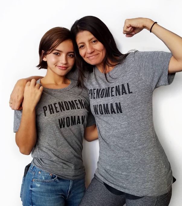 Isabela Moner with Parent/s}}