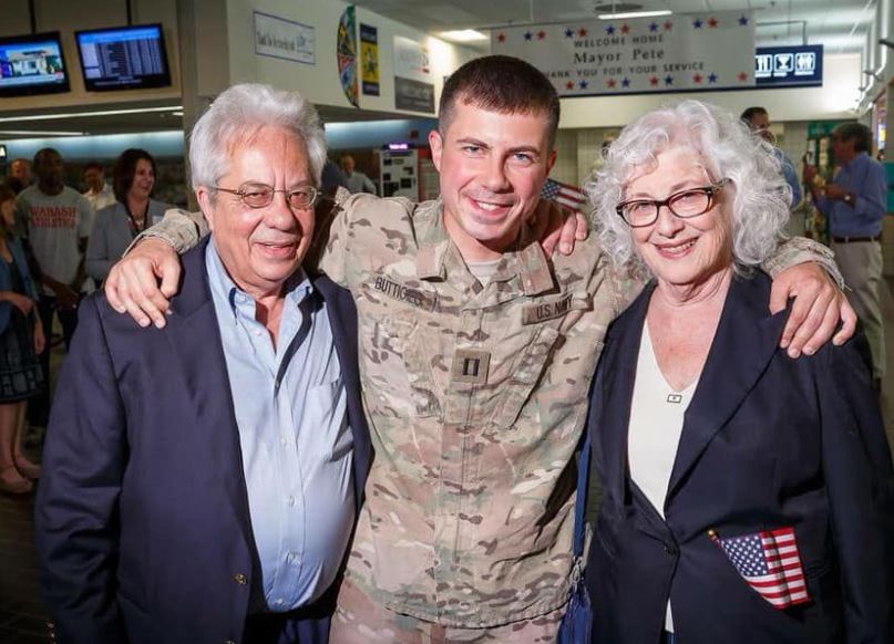 Pete Buttigieg with Parent/s}}