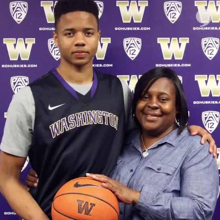 Markelle Fultz with Parent/s}}