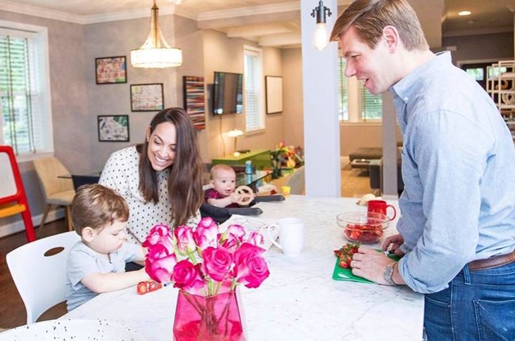 Eric Swalwell with Children}}