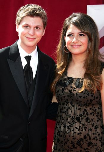 Alia Shawkat and Ex-Boyfriend Michael Cera | Source : zimbio.com