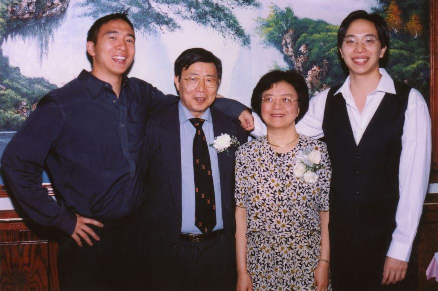 Andrew Yang with Parent/s}}