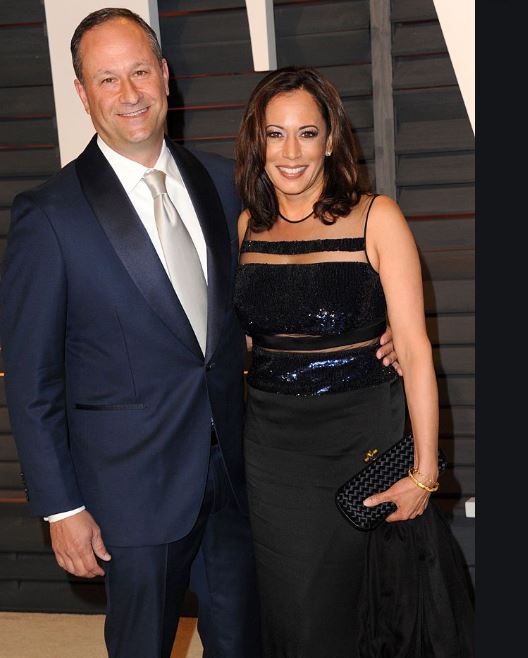 Kamala Harris with her husband, Douglas Emhoff. | Source: marieclaire.com