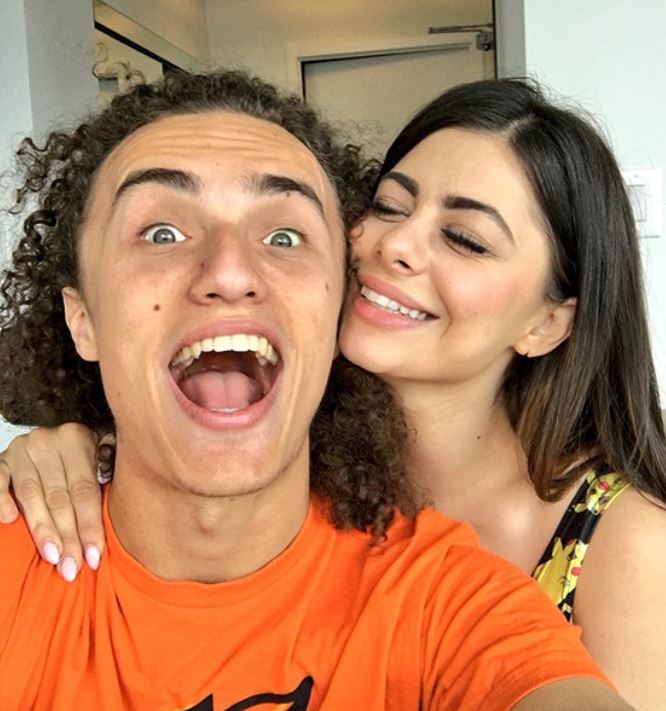 Azzyland with her ex-boyfriend, Kwebbelkop.