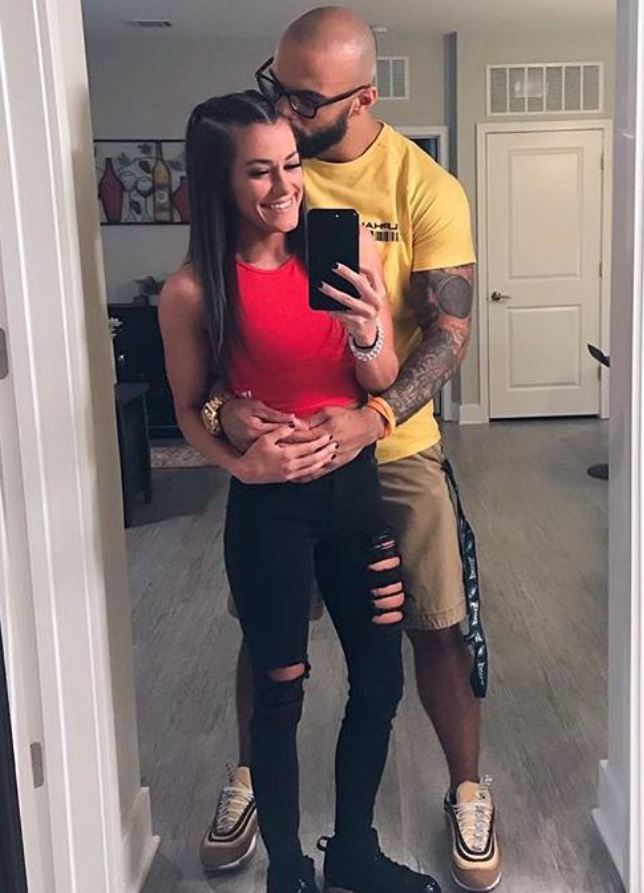 Kacy Catanzaro with her boyfriend, Ricochet. | Source: Pinterest.com