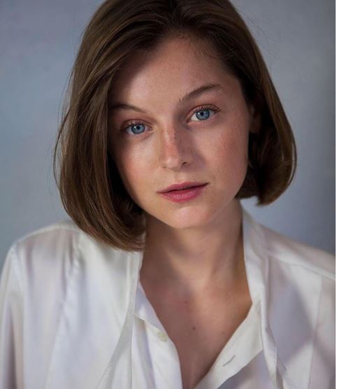 Emma corrin