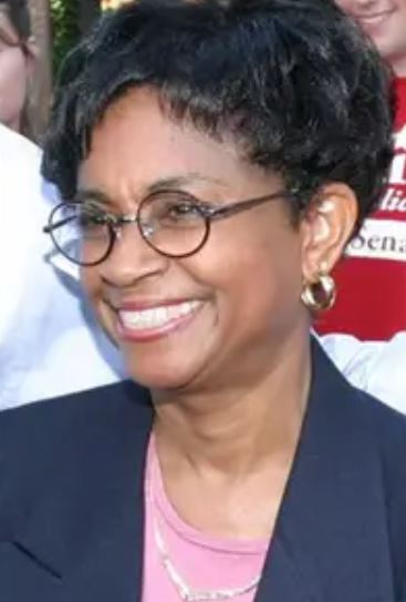 Gloria Etchison