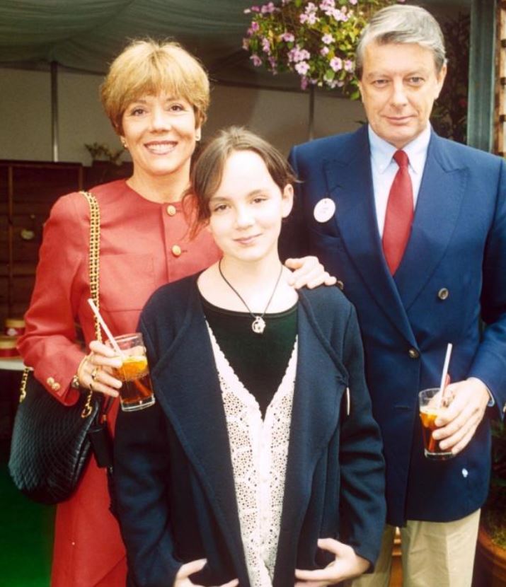 Diana Rigg with her daughter & ex-husband, Archie Stirling. | Source: heraldscotland.com