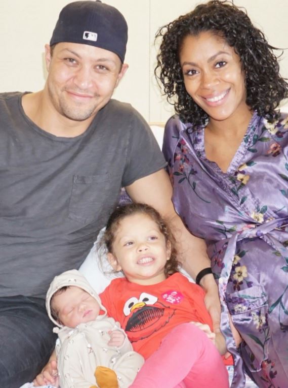 Shirleen Allicot with her husband & daughters. | Source: abc7ny.com