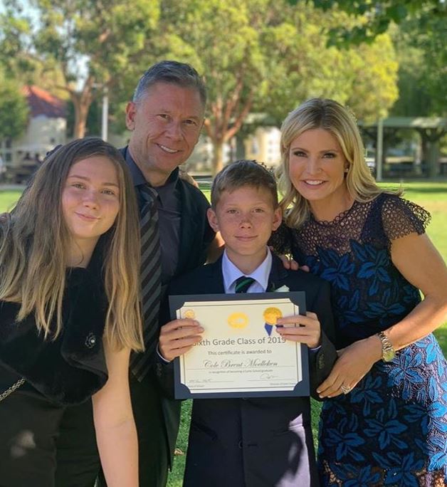 Brent Moelleken with his wife, Dayna Devon and children. | Source: Instagram