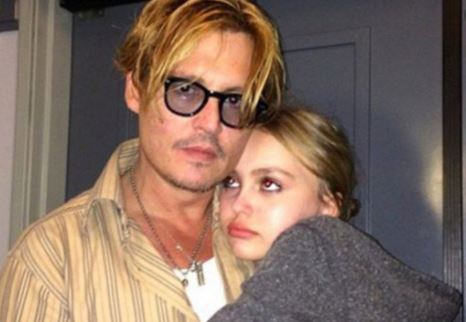 Johnny Depp with Children}}