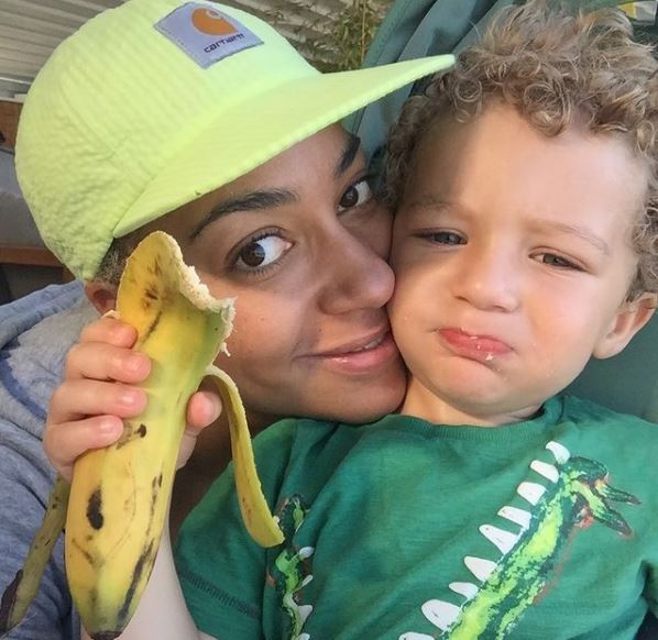 Cush Jumbo with Children}}