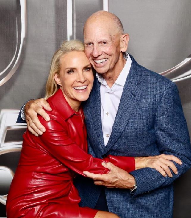 Peter McMahon with Parent/s}}